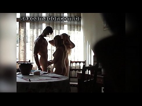 ❤️ Des amis sexuels invitent un homme géant et font un plan à trois avec lui ❤ Vidéo de sexe at us fr.com-porn-mz.ru  ﹏