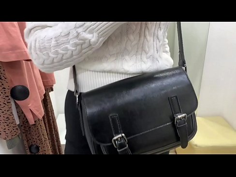 ❤️ Masturbation publique de la jeune salope FeralBerry avec un gode dans la cabine d'essayage ❤ Vidéo de sexe at us fr.com-porn-mz.ru  ﹏