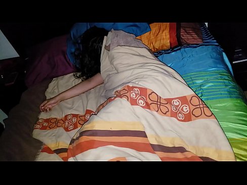 ❤️ Beau-fils réprimandant sa jeune belle-mère pendant qu'elle dort. ❤ Vidéo de sexe at us fr.com-porn-mz.ru  ﹏